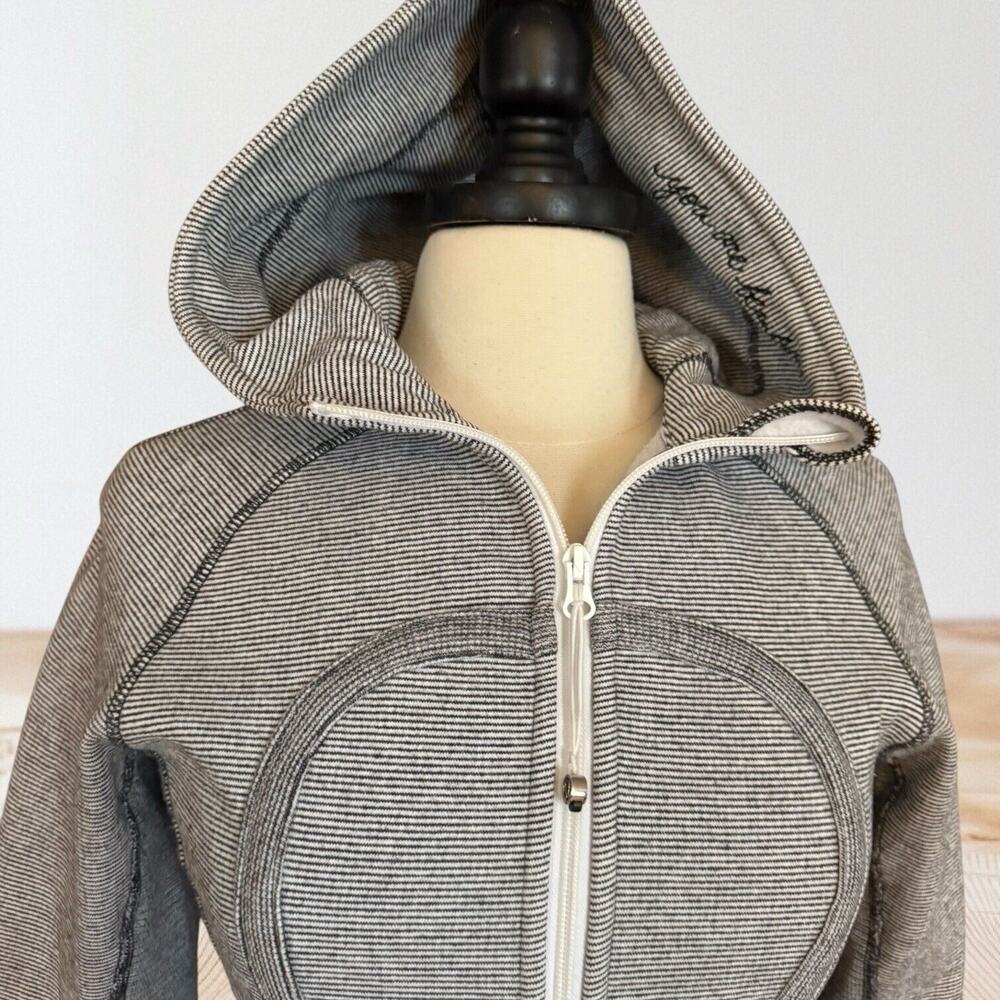 lululemon athletica Gray Hoodie - Picture 2 of 10